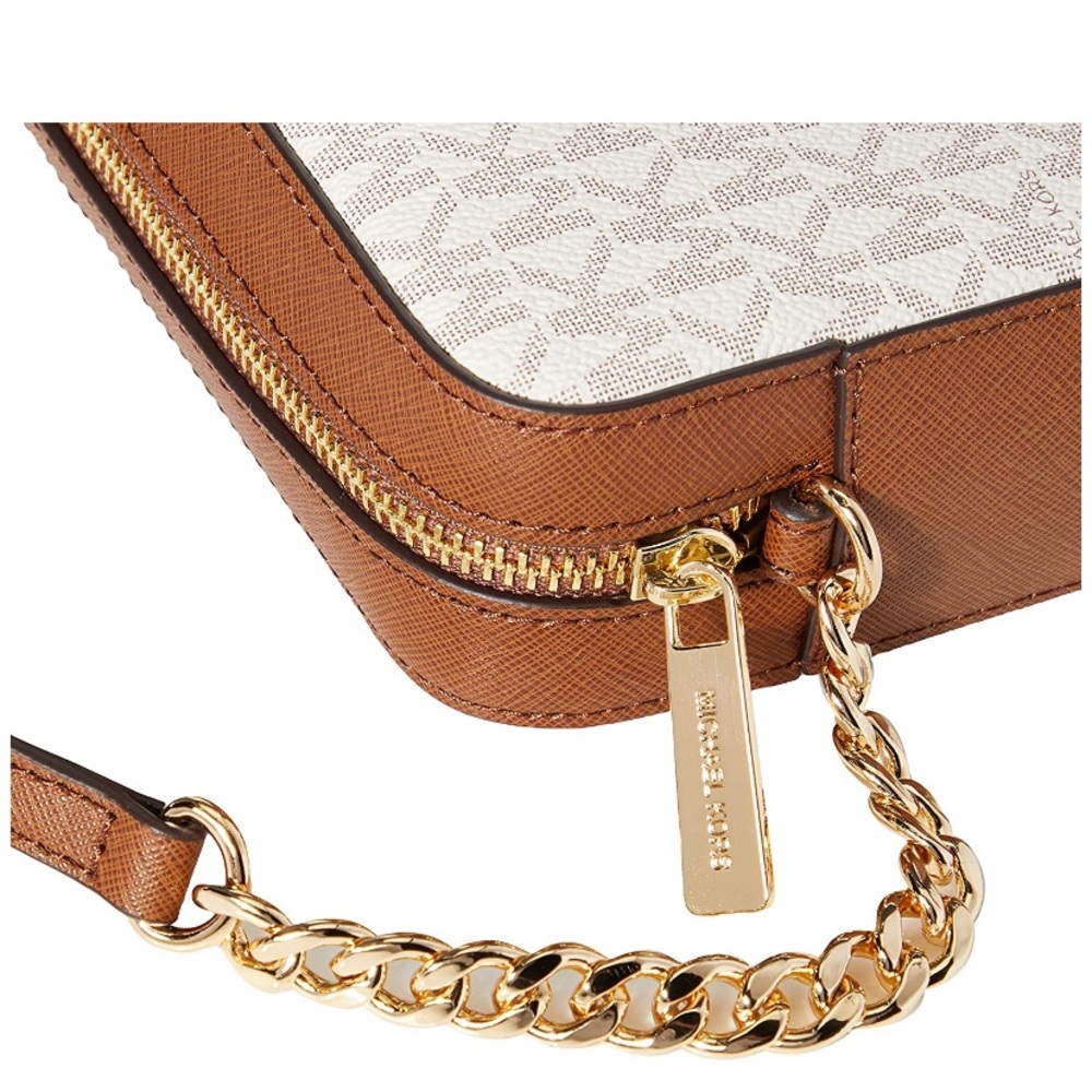 Micheal Kors vanilla logo crossbody and wallet set - Picture 3 of 16